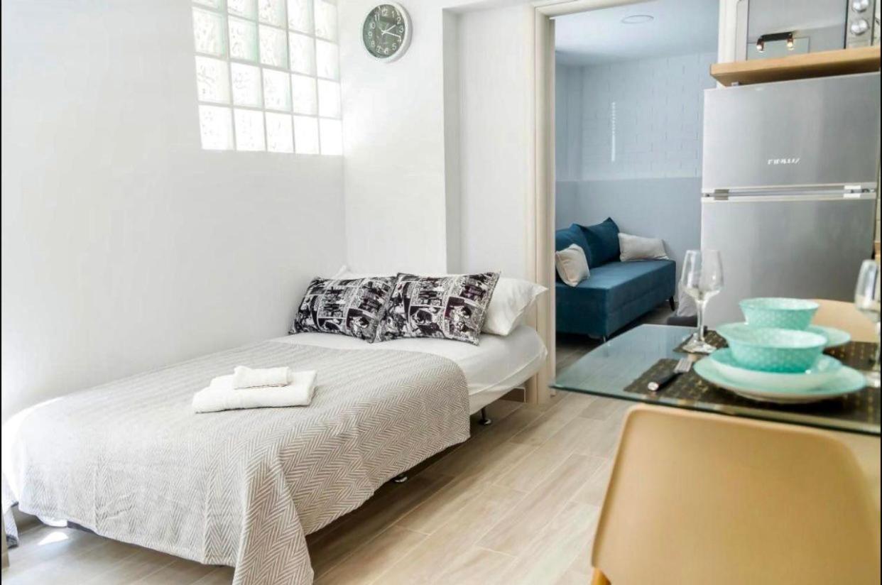 Helen Luxury Happy House Apartment Athena Bagian luar foto