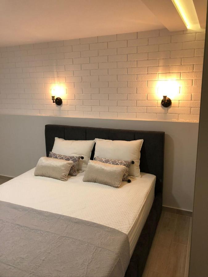 Helen Luxury Happy House Apartment Athena Bagian luar foto